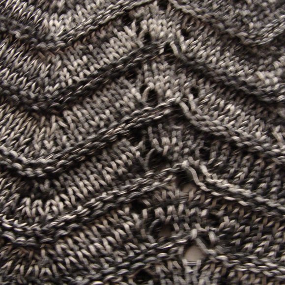 Gray & Black Short Sleeve V-Neck SWEATER DRESS By VENEZIA Sz 14/16 - Picture 5 of 8